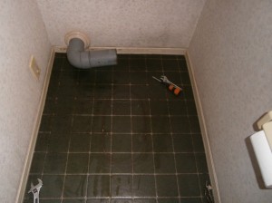 トイレ取替工事 施工事例 北名古屋市 施工前