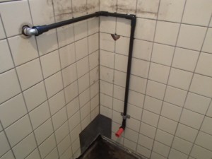 TOTOトイレリフォーム工事（豊橋市）給水延長